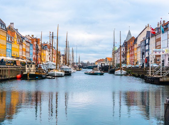 Introduction to Copenhagen Tour with Nyhavn