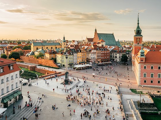 Sites and Insights: An Expert-Led Warsaw Introduction Tour