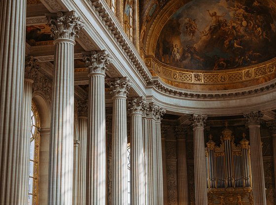 Half-Day Versailles Day Trip for Kids with Private Vehicle Transfer from Paris