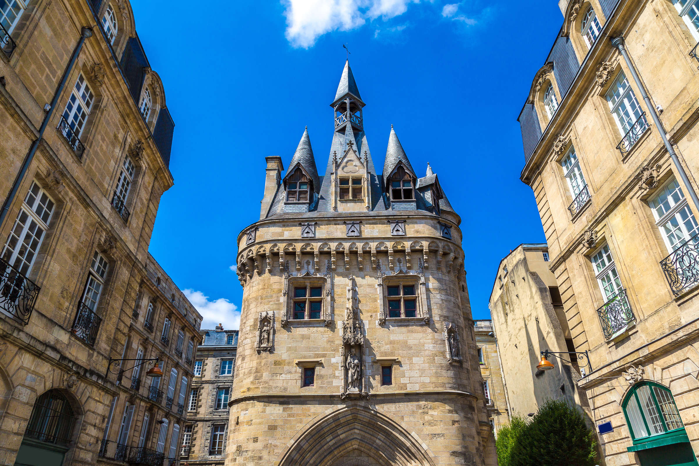 Best Wine Tours in Bordeaux | Private Bordeaux Walking Tours