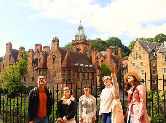 Dean Village Tour: Off the Beaten Path in Edinburgh