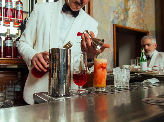 Milan Food Tour: Aperitivo in Navigli